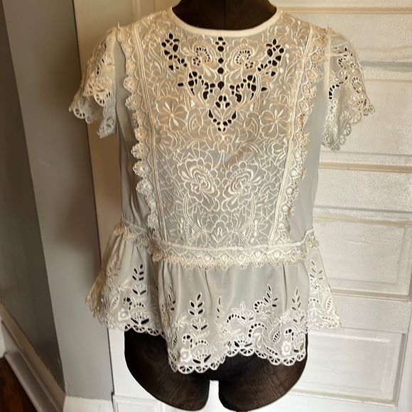 Express White Blouse - Picture 1 of 3